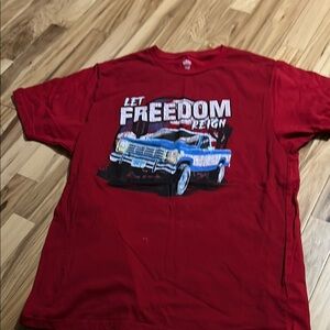 Freedom Reign Bold Red Car Graphic Tee